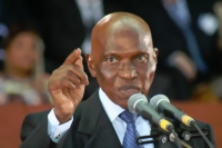 Wade vise à imposer la cohabitation à Macky Sall 